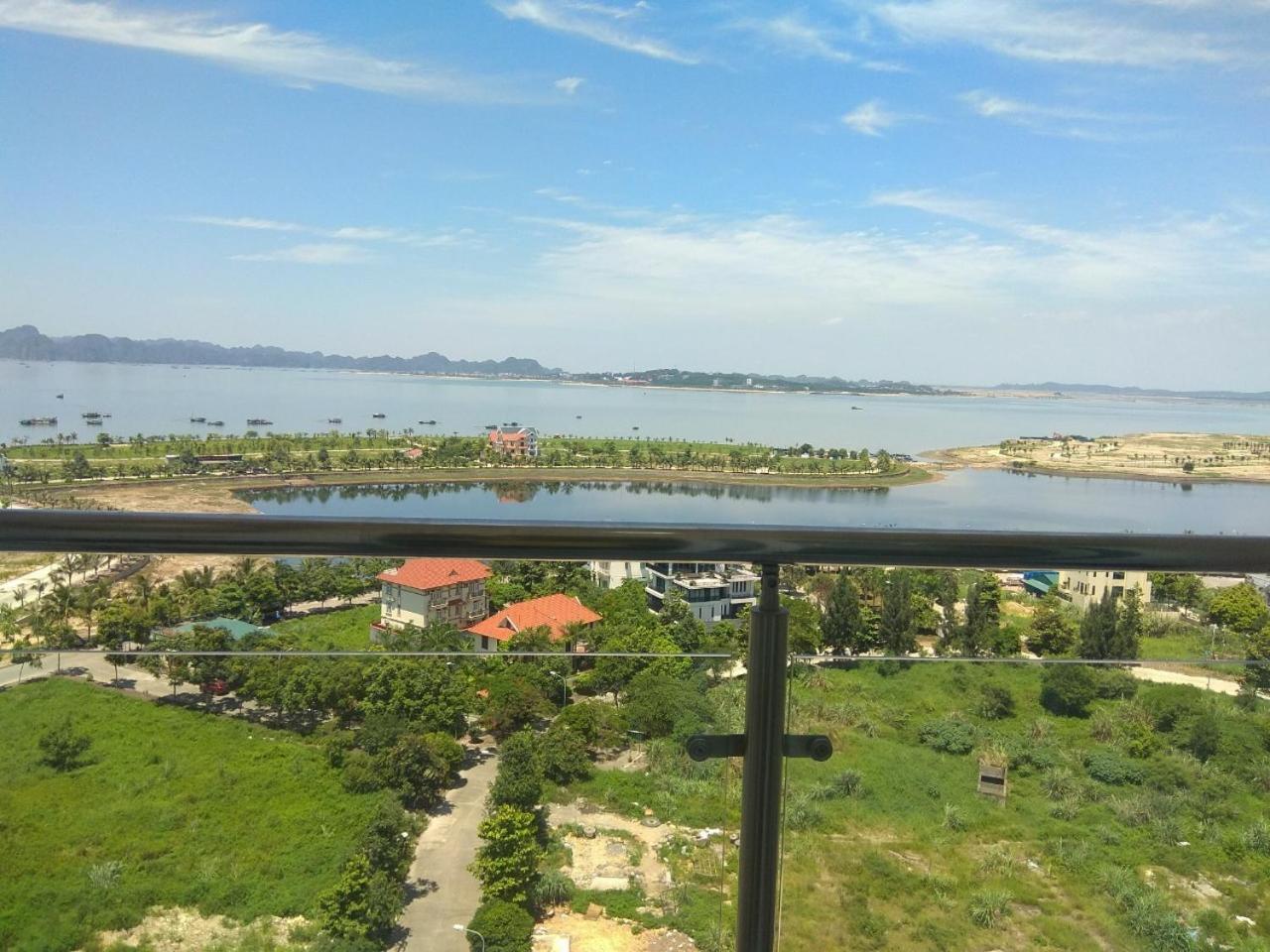 Homestay Ha Long Luxury מראה חיצוני תמונה