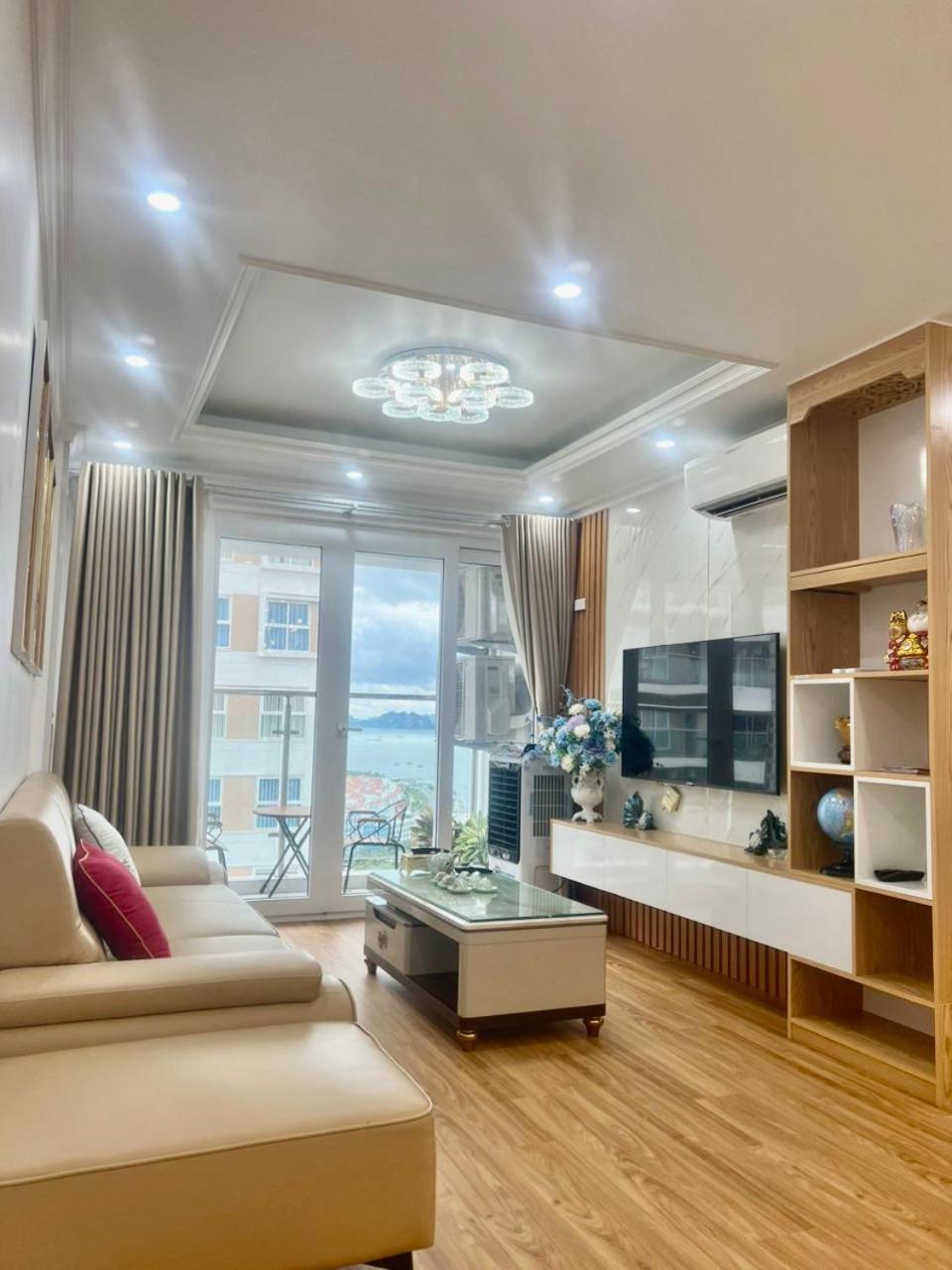 Homestay Ha Long Luxury מראה חיצוני תמונה
